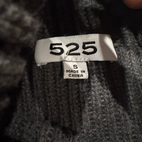 Sweater - Picture 3 of 3